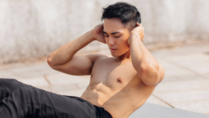 Bauchmuskeltraining mit Crunches
